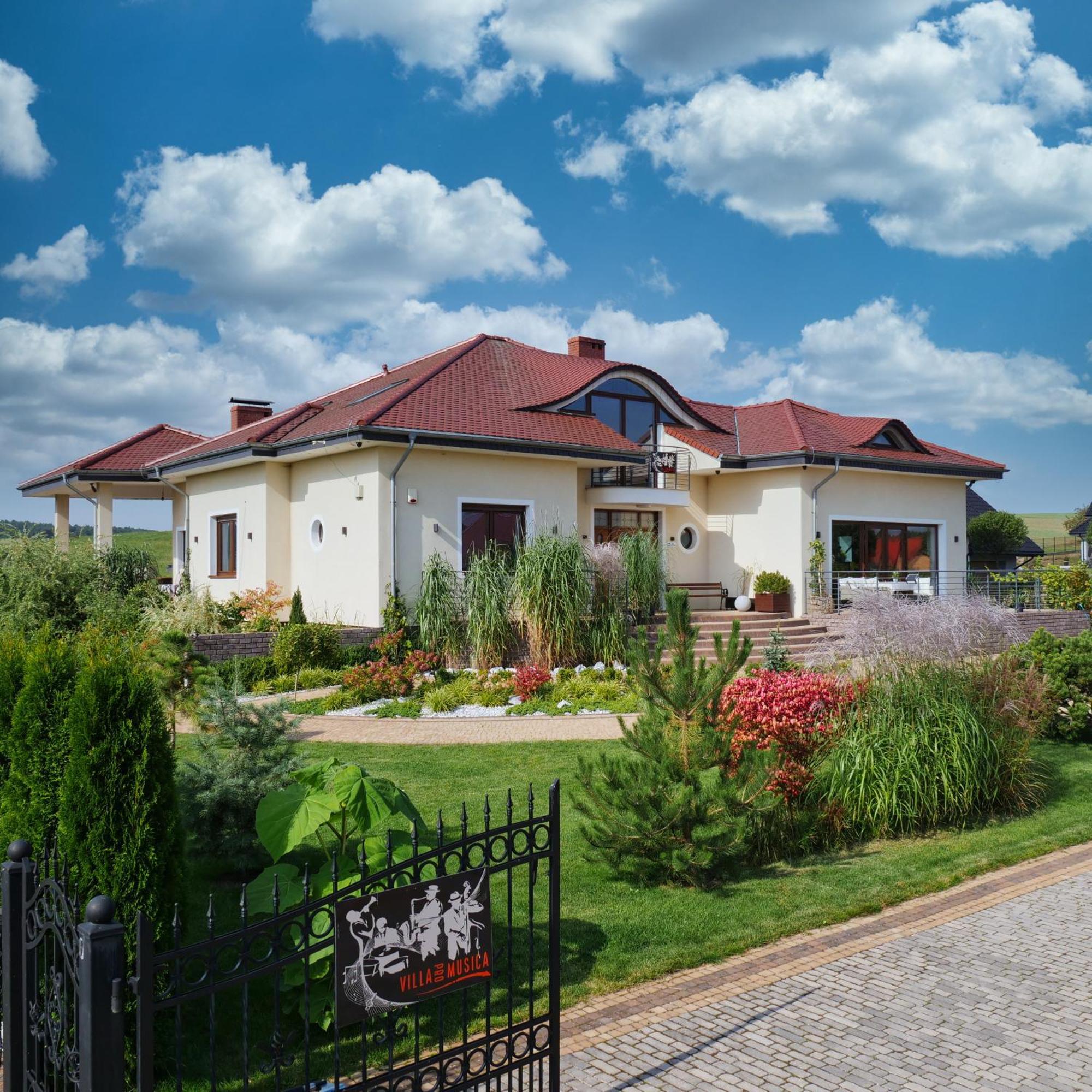 Villa Pro Musica - Opcja Sniadania Lębork Kültér fotó